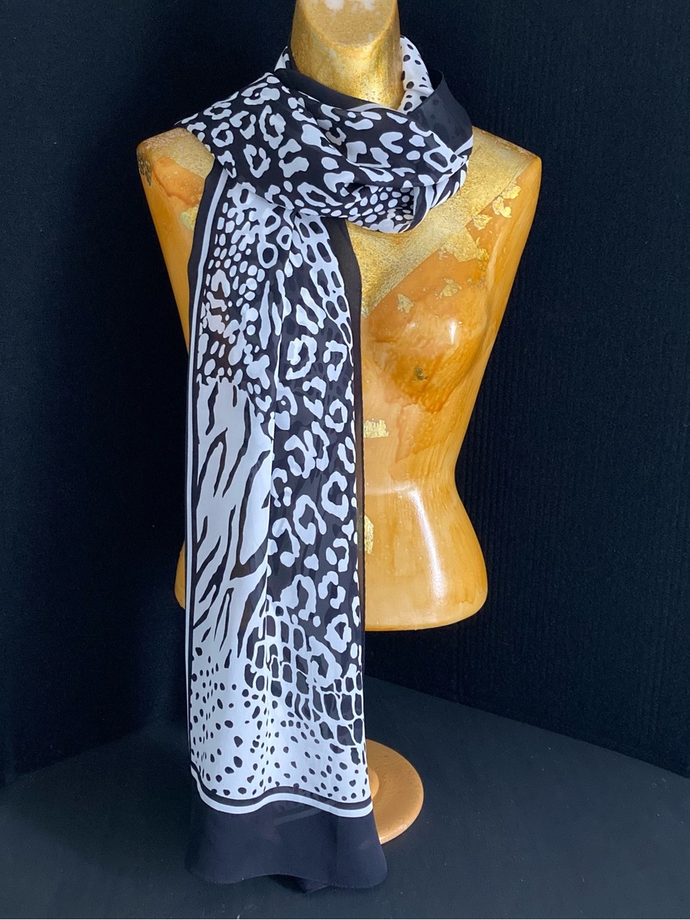 Carlisle Komen 2012-2013 Black & White Animal Print Silk Scarf New Old Stock